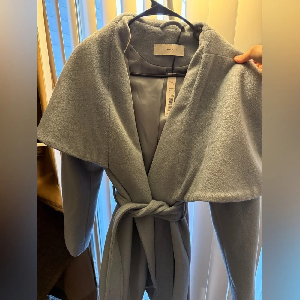 Elie Tahari Pale Blue Marla Oversized Collar Wrap Coat - Picture 3 of 12